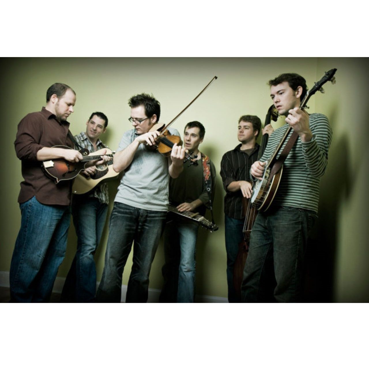 Infamous Stringdusters Live In Normal